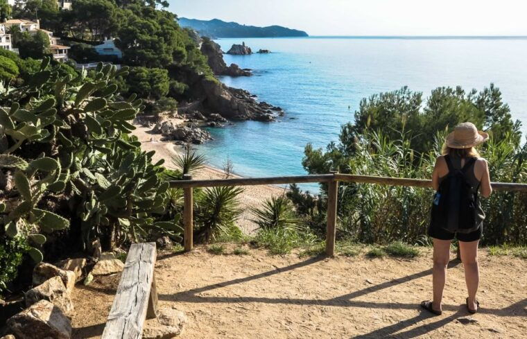 from-barcelona-costa-brava-day-tour-with-lunch