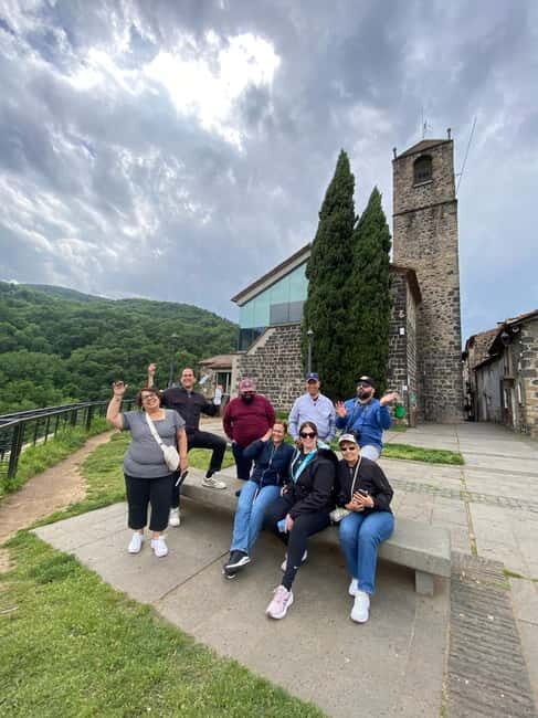 From Barcelona: Girona, Besalú & Castellfollit Day Trip - Exploring Girona: Medieval Charm Meets Vibrant Life