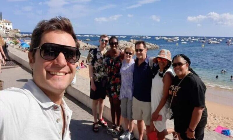From Barcelona: Girona & Costa Brava Group Tour with Pickup - From Barcelona: Girona & Costa Brava Group Tour with Pickup