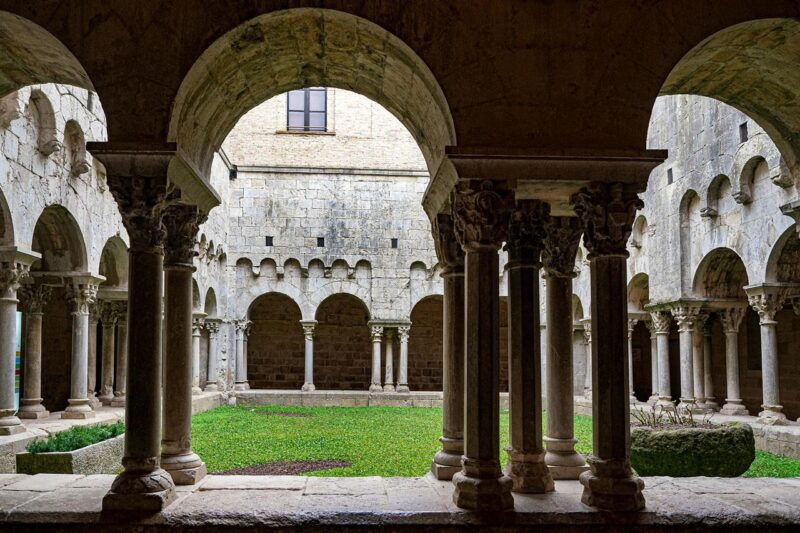 from-barcelona-girona-peratallada-full-day-private-tour