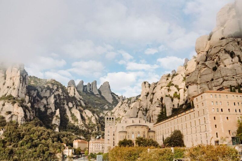from-barcelona-montserrat-cava-winery-day-trip