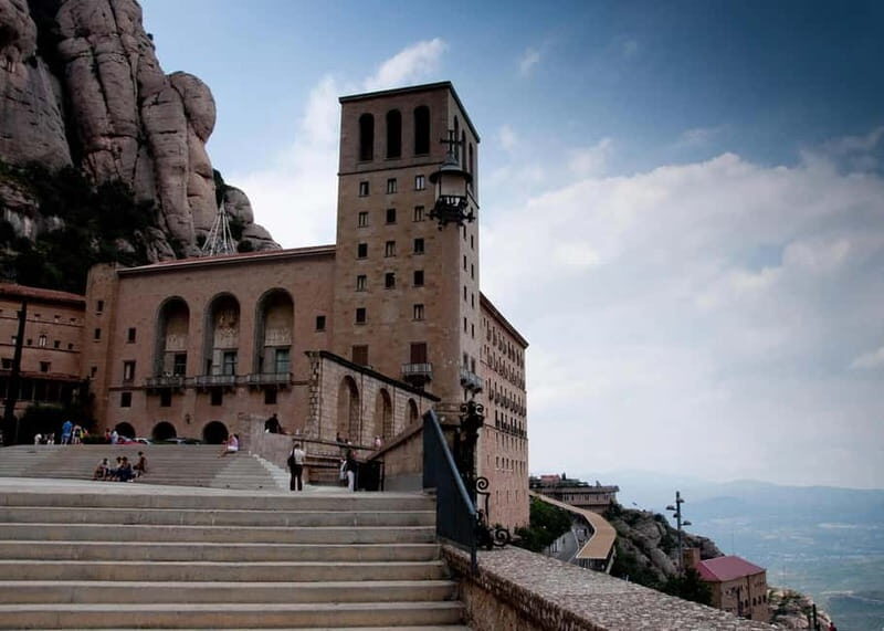 From Barcelona: Montserrat Full-Day Guided Tour - The Itinerary Breakdown: What You Can Expect