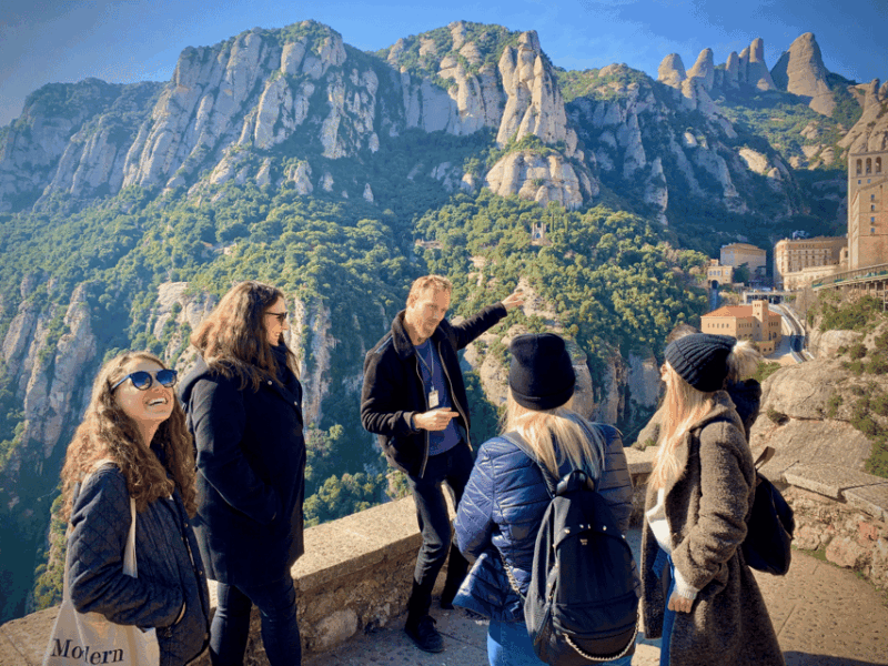 from-barcelona-montserrat-guided-tour-return-bus-transfer