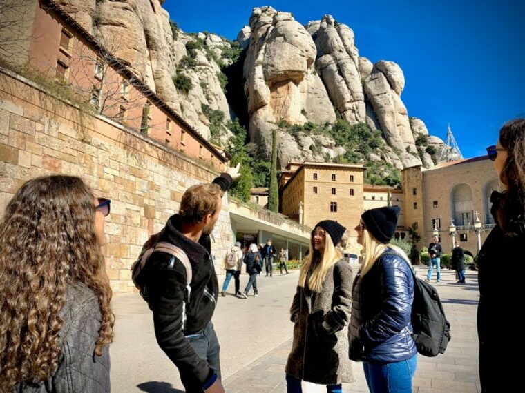 from-barcelona-montserrat-guided-tour-return-bus-transfer