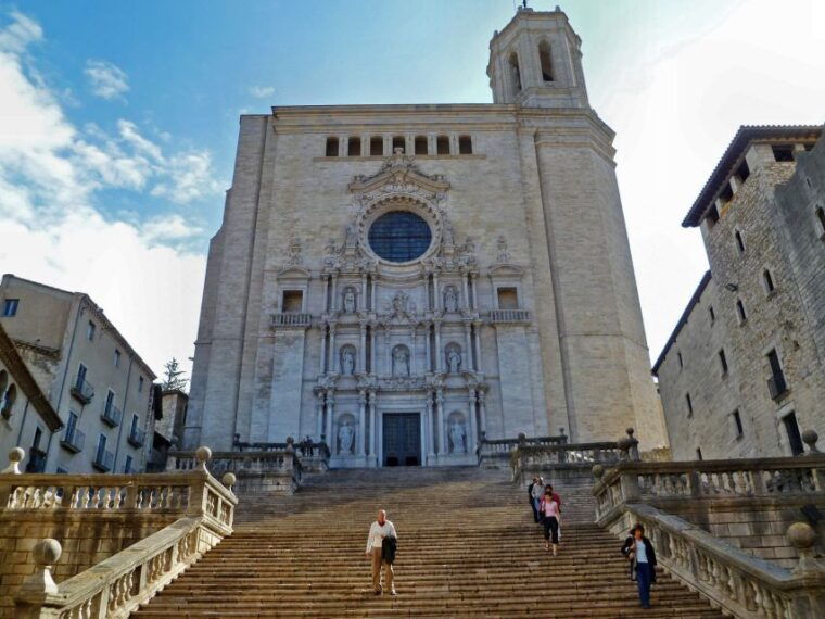 from-barcelona-private-full-day-girona-sitges-guided-tour