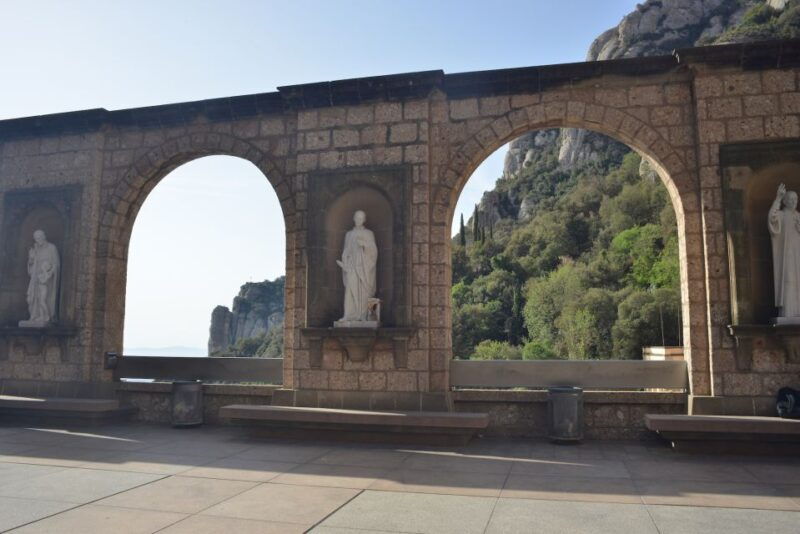 from-barcelona-private-montserrat-and-boutique-winery-tour