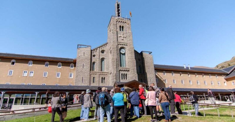 from-barcelona-pyrenees-mountains-day-tour