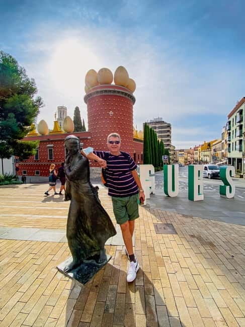 From Barcelona: Small-Group Tour Costa Brava & Dali Museum - A Journey Through Catalonia’s Coastal and Artistic Treasures