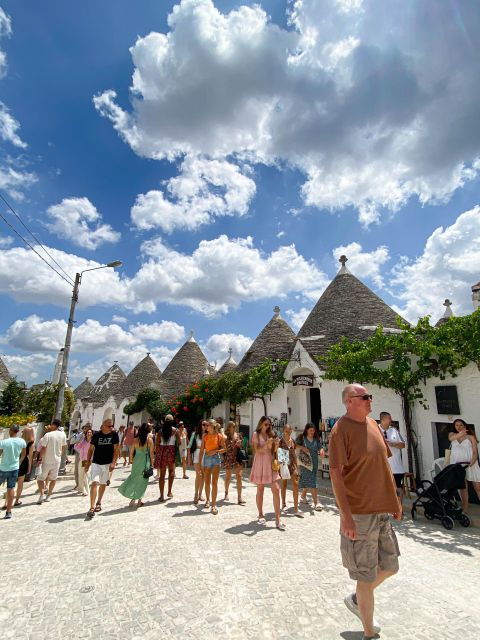 from-bari-full-day-tour-to-polignano-and-alberobello