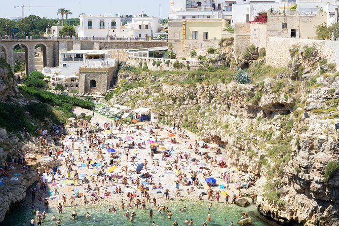 from-bari-visit-polignano-a-mare-with-street-food-tour