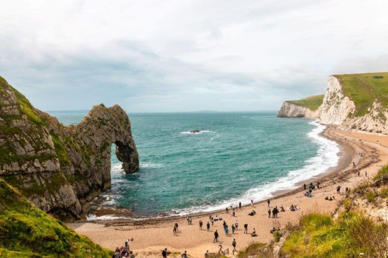 from-bath-salisbury-and-the-jurassic-coast-small-group-tour