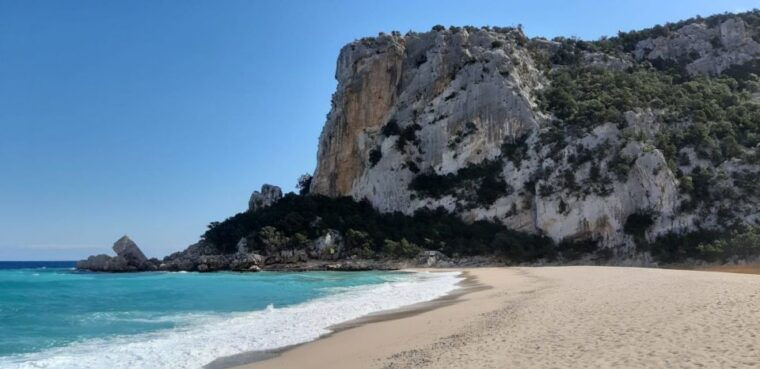 from-baunei-cala-luna-and-dorgali-full-day-guided-trek