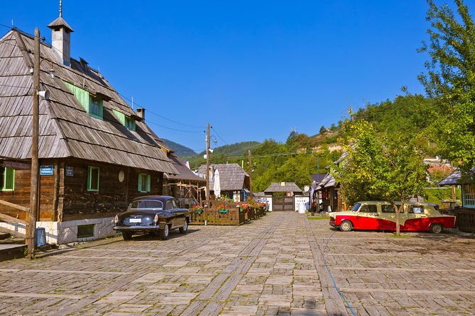 from-belgrade-best-of-west-drina-house-drvengrad-sargan-8