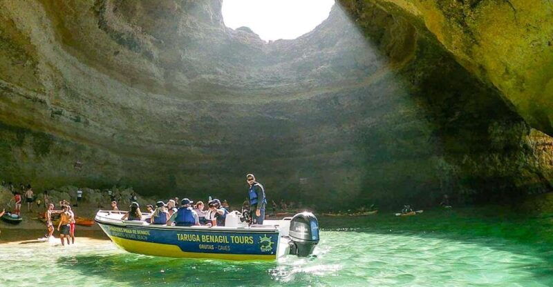 from-benagil-coast-boat-tour-with-benagil-cave