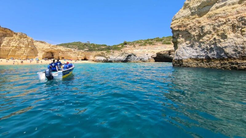 from-benagil-coast-boat-tour-with-benagil-cave