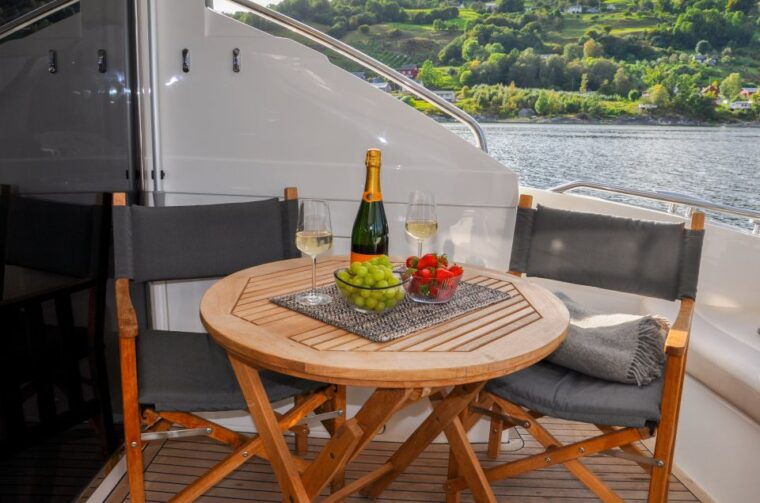 from-bergen-private-cruise-to-bekkjarvik-w-snacks-drinks
