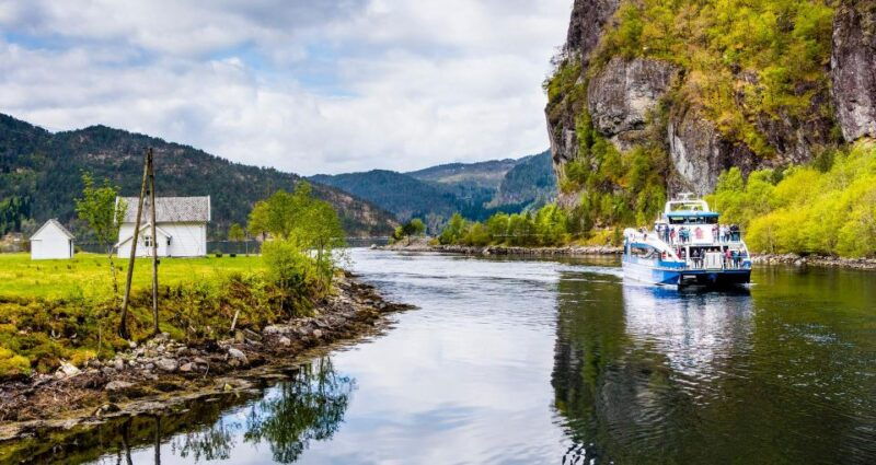 from-bergen-the-original-fjord-cruise-to-mostraumen