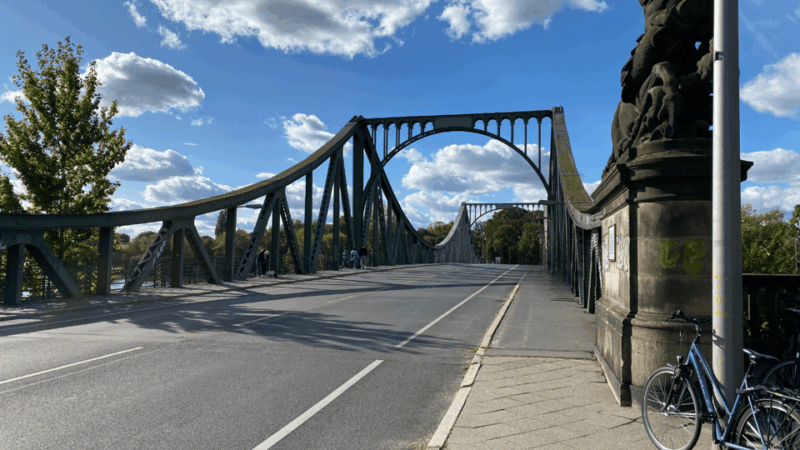 from-berlin-kings-crimes-spies-potsdam-day-trip-by-van