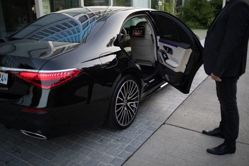 from-berlin-potsdam-luxurious-vip-private-half-day-van-tour