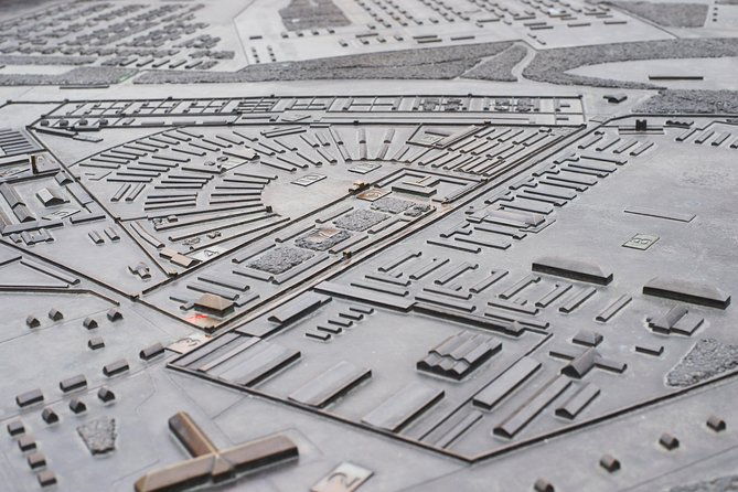 from-berlin-to-sachsenhausen-camp-private-tour-by-car-or-train