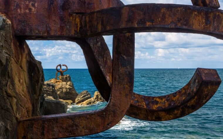 from-bilbao-excursion-to-san-sebastian-hondarribia-getaria-and-zarautz