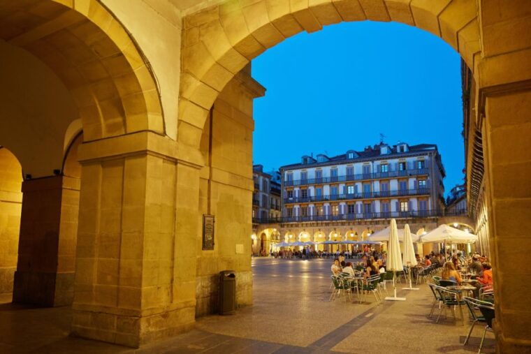 from-bilbao-gaztelugatxe-and-san-sebastian-minibus-tour