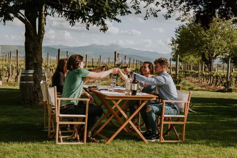 From Bilbao: La Rioja a journey to the vineyards & tradition - Key Points