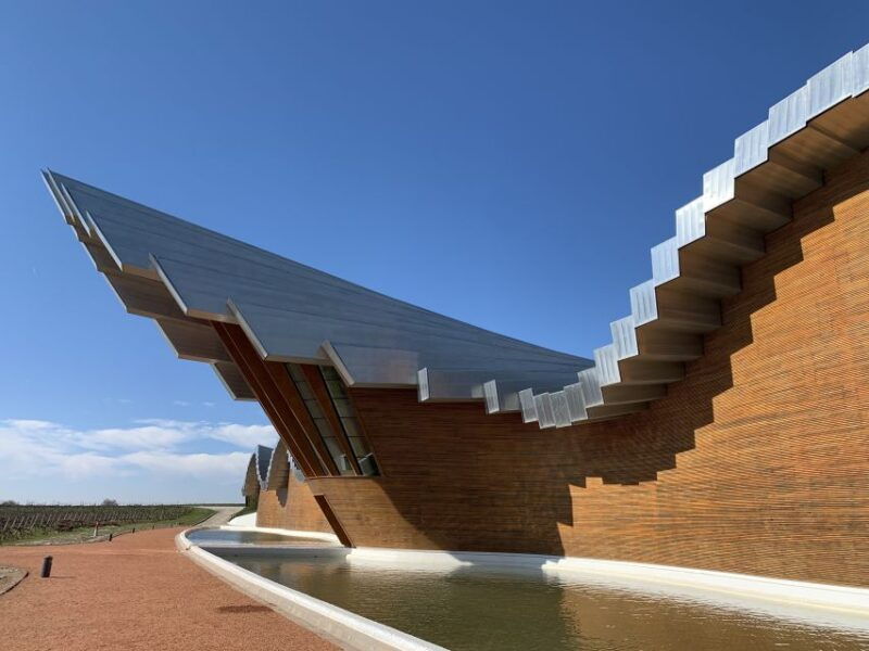 from-bilbao-rioja-architecture-and-wine-tour