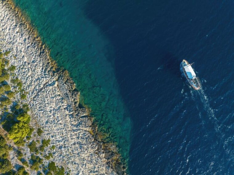 from-biograd-golden-island-of-vrgada-trip-with-lunch