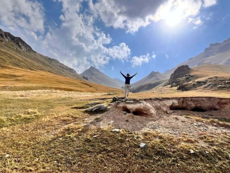 From Bishkek: 3-day group tour to lake Kel-Suu & Tash-Rabat - What’s Included & Practical Tips