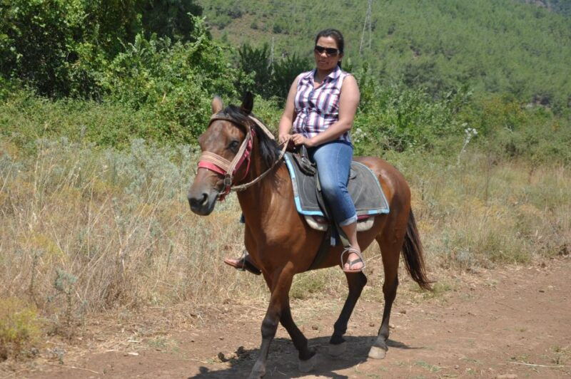from-bodrum-gumbet-guided-horseback-riding-expereince