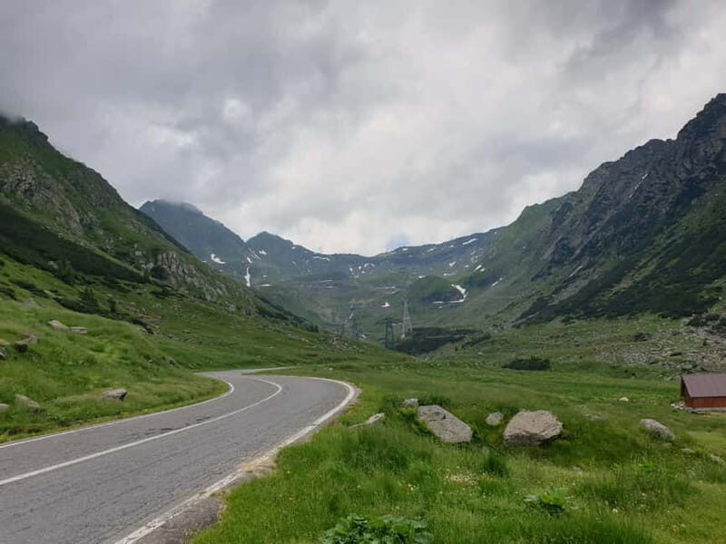 From Brasov : Transfagarasan and Balea Lake Ebike tour - What the Reviews Say