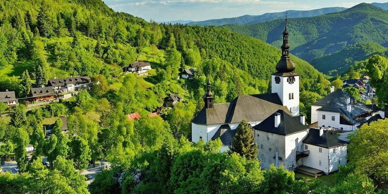From Bratislava: Slovak Golden Circle - Guided one day Tour - The Route and Highlights in Detail