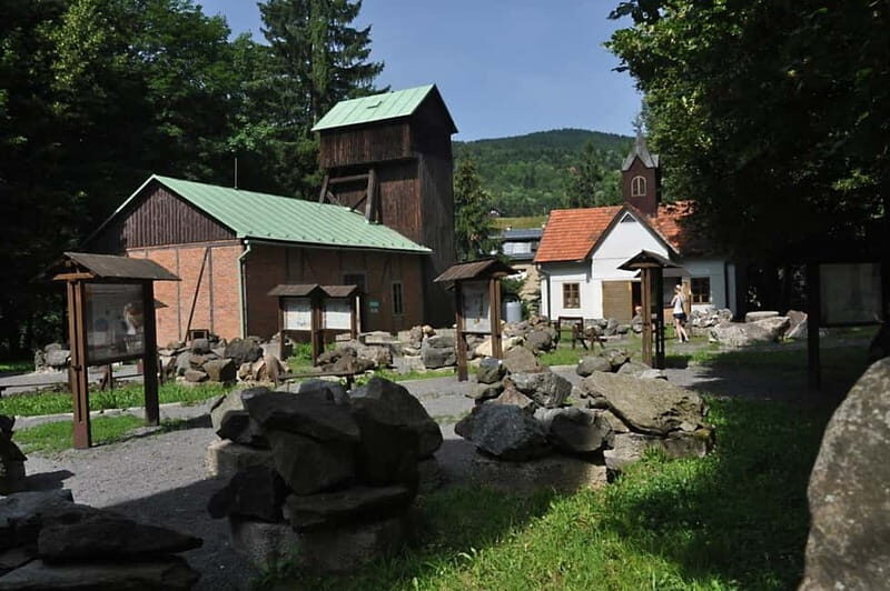 From Bratislava: UNESCO: Banská tiavnica: Mine, Castle, Spa - FAQ