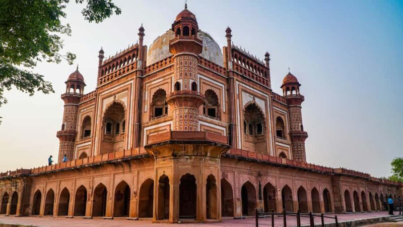 From Bright Skies to Night Lights: Safdarjung Tomb Walk - The Sum Up