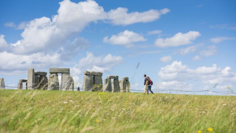 from-brighton-stonehenge-and-bath-full-day-trip