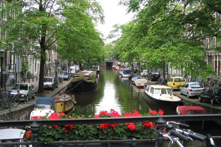 from-brussels-cheese-clogs-windmills-amsterdam-day-trip