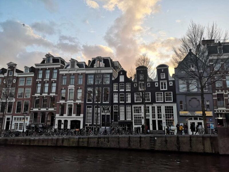 from-brussels-day-trip-to-amsterdam-with-canal-boat-cruise