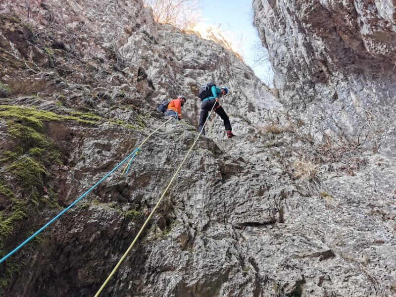 from-bucharest-canyoning-at-oratii-gorge