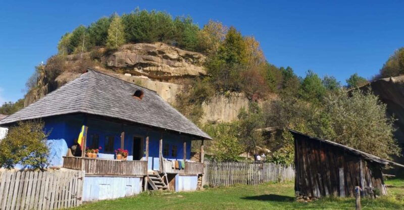 from-bucharest-carpathian-villages-and-sinaia-day-trip