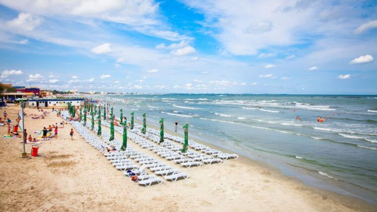 from-bucharest-full-day-history-sun-fun-at-the-black-sea