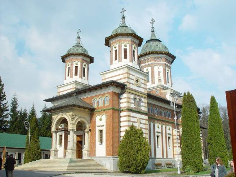 from-bucharest-full-day-private-dracula-tour