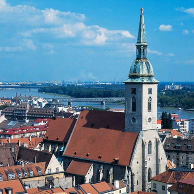 from-budapest-bratislava-day-trip
