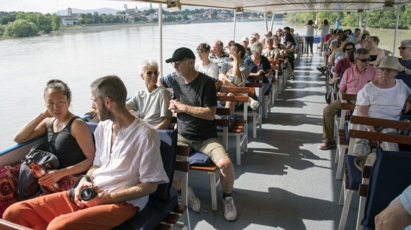 from-budapest-danube-bend-day-trip-in-english