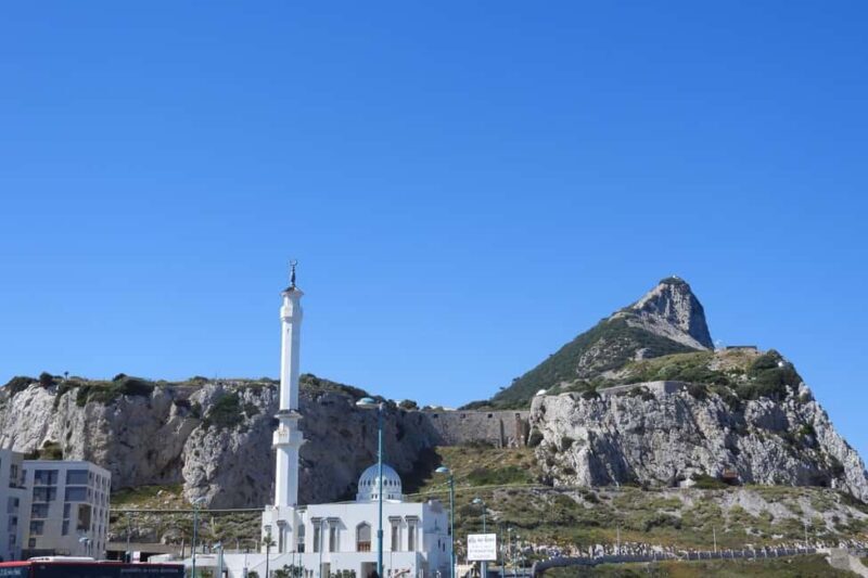 From Cadiz Bay: Gibraltar Day Trip with Rock Tour - Introduction to the Gibraltar Day Trip from Cadiz