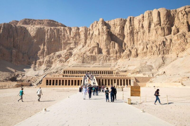 From Cairo: Private All-Inclusive Tour of Luxor by Plane - Exploring the Eastern Bank: Luxor and Karnak Temples