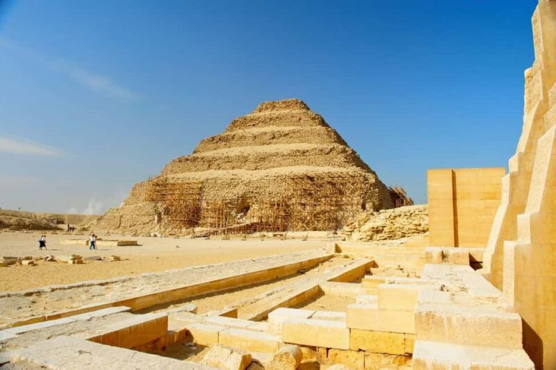 From Cairo: Saqqara and Memphis Pyramids Tour - Memphis: The Ancient Capital of Power and Art