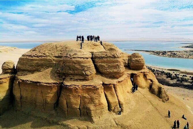From Cairo to Whales Valley and Wadi El Rayan Waterfalls - Key Points