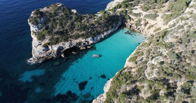 from-cala-figuera-boat-tour-to-cala-marmols-calo-de-moro