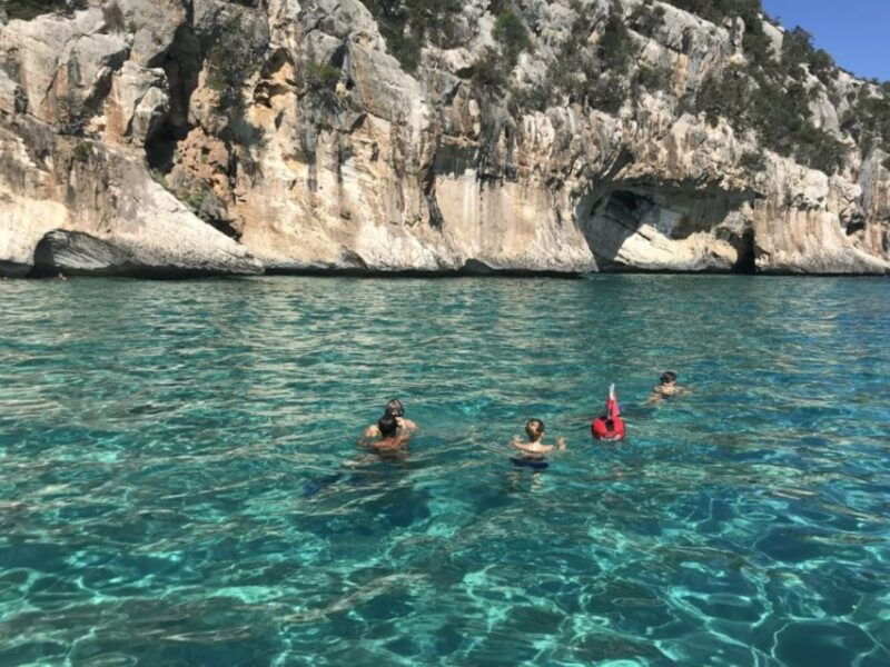 from-cala-gonone-gulf-of-orosei-dinghy-trip